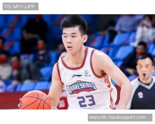 林葳分享个人成长经历：坚持探索未知领域逐步实现目标的重要性